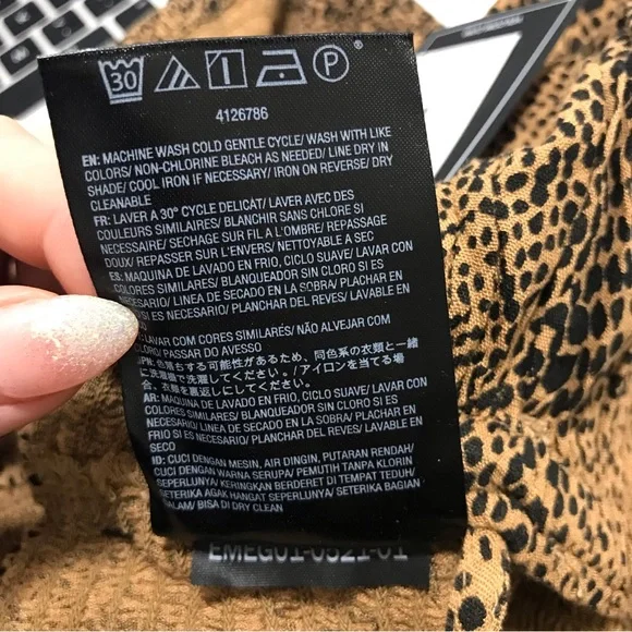 Volcom Brown/Black Snake down Crop Camisole Tank Top - Picture 7 of 8